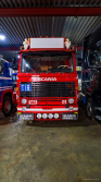 20251019-Tom-Holding-00443